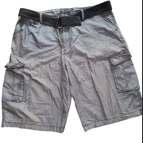 Beverly Hills Polo Club Other - Beverly Hills Polo Club Men's Charcoal Gray Cargo Shorts Size 40